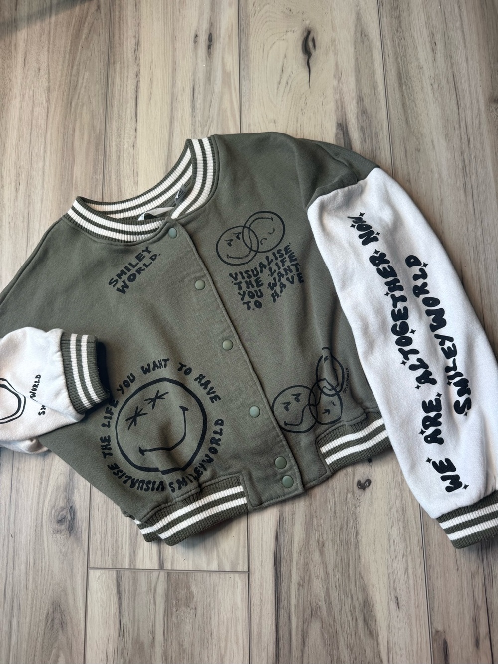 Smiley world jacket